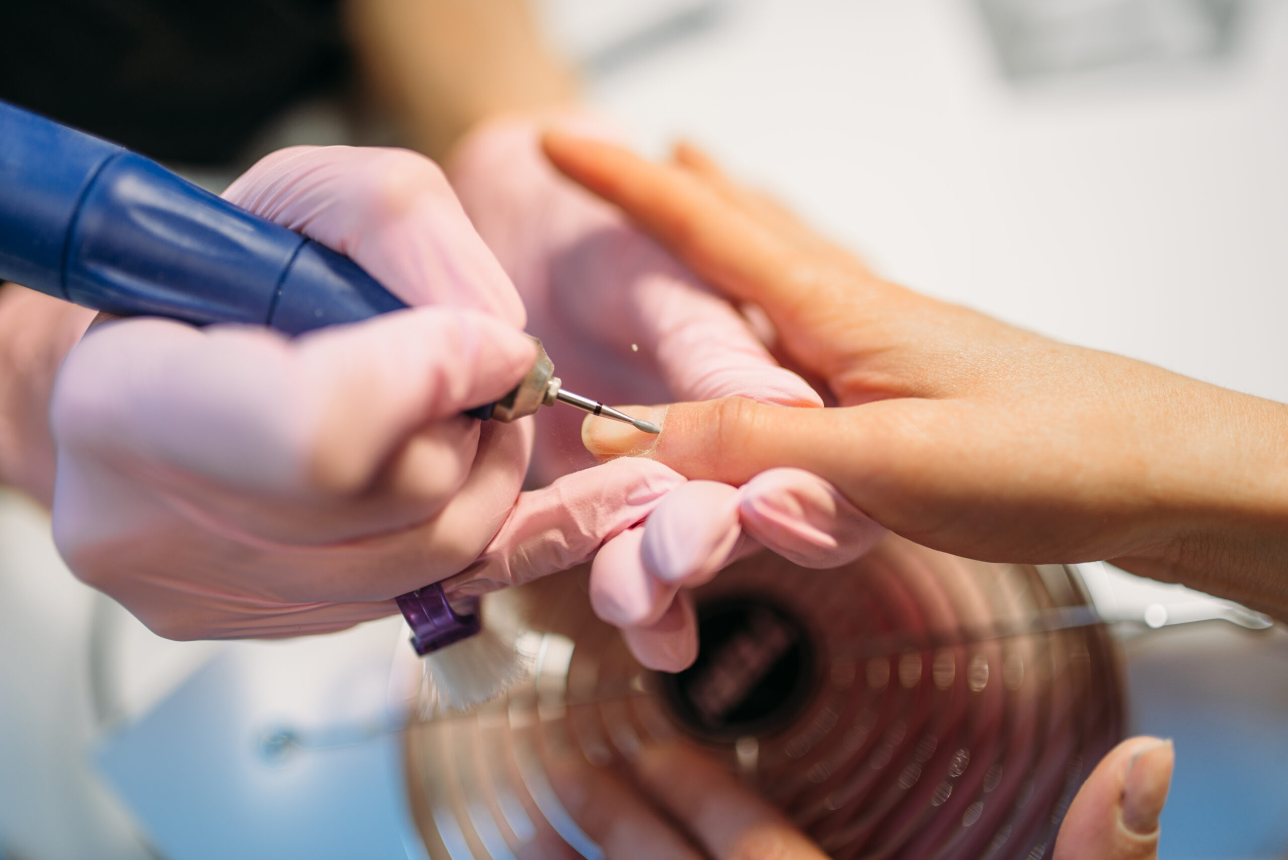 Manicura y pedicura